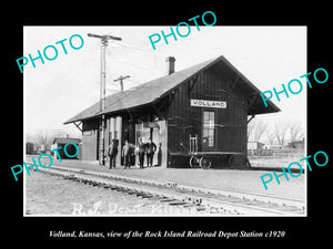 OLD LARGE HISTORIC PHOTO OF VOLLAND KANSAS, THE RAILROAD DEPOT STATION c1920