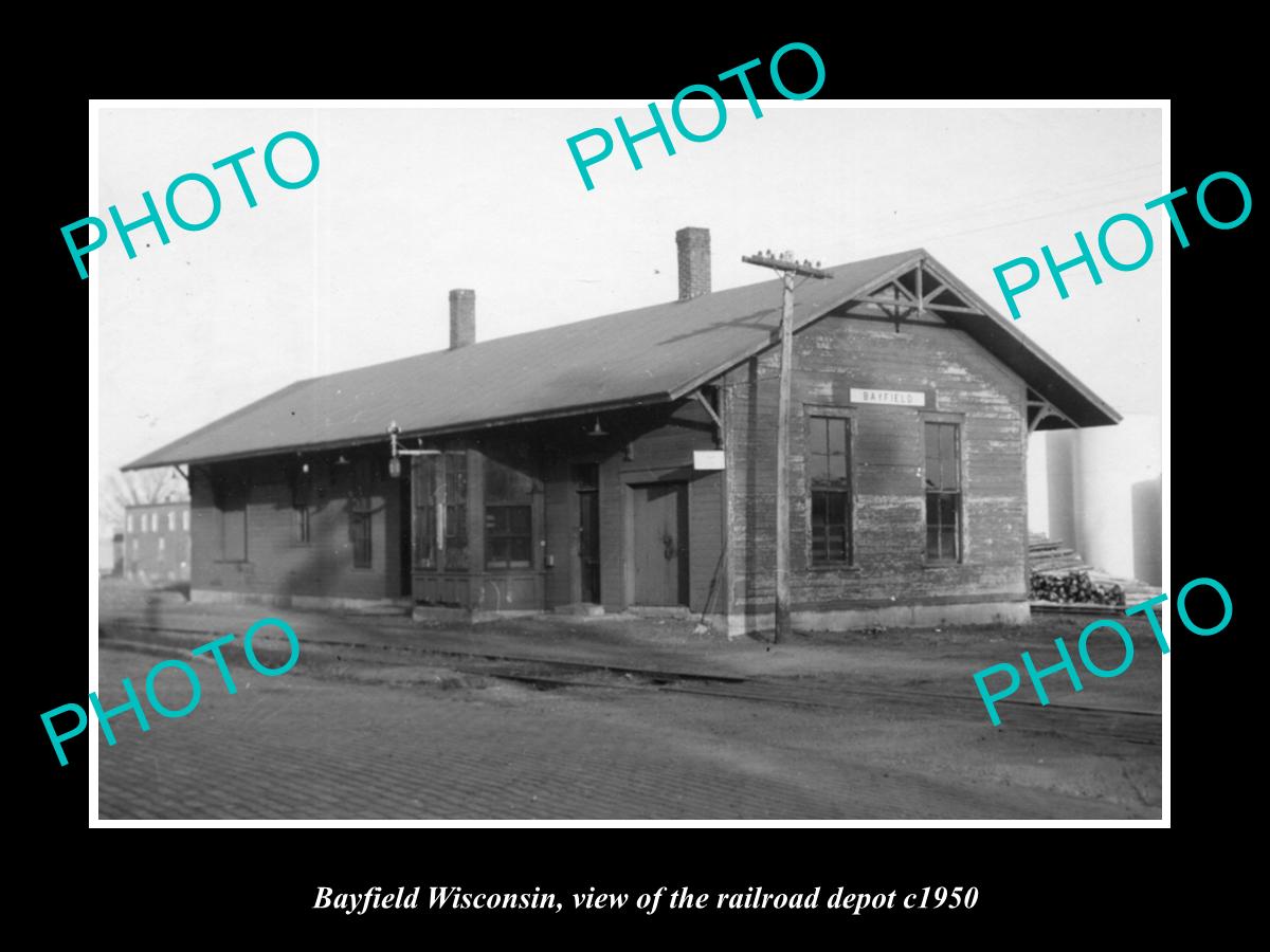 OLD LARGE HISTORIC PHOTO OF BAYFIELD WISCONSIN, VIEW OF THE RAILROAD DEPOT c1950