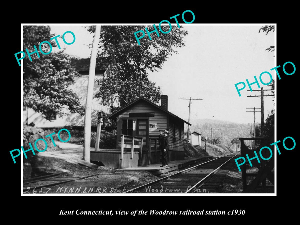 OLD LARGE HISTORIC PHOTO OF KENT CONNECTICUT, THE WOODROW RAILROAD STATION 1930