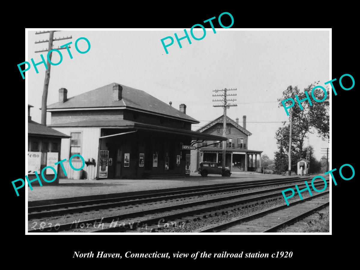 OLD LARGE HISTORIC PHOTO OF NORTH HAVEN CONNECTICUT, THE RAILROAD STATION c1920