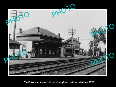 OLD LARGE HISTORIC PHOTO OF NORTH HAVEN CONNECTICUT, THE RAILROAD STATION c1920