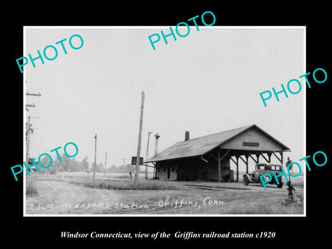 OLD LARGE HISTORIC PHOTO OF WINDSOR CONNECTICUT, GRIFFINS RAILROAD STATION c1920