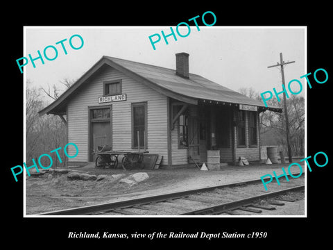 OLD LARGE HISTORIC PHOTO OF RICHLAND KANSAS, THE RAILROAD DEPOT STATION c1950