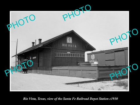 OLD LARGE HISTORIC PHOTO OF RIO VISTA TEXAS, THE RAILROAD DEPOT STATION c1930