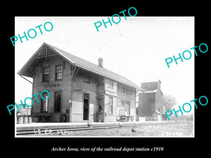 OLD LARGE HISTORIC PHOTO OF ARCHER IOWA, THE RAILROAD DEPOT STATION c1910