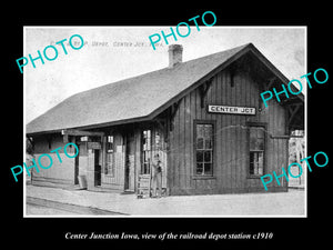 OLD LARGE HISTORIC PHOTO OF CENTER JUNCTION IOWA, RAILROAD DEPOT STATION c1910