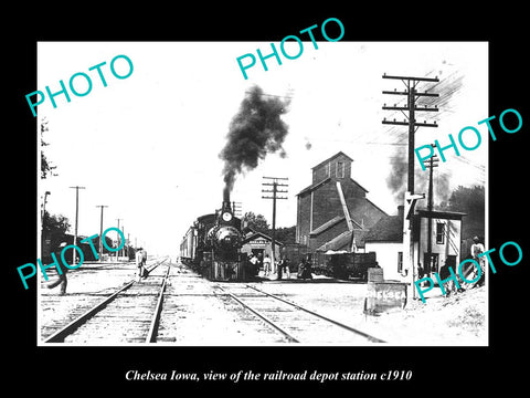 OLD LARGE HISTORIC PHOTO OF CHELSEA IOWA, THE RAILROAD DEPOT STATION c1910