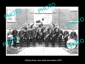 OLD LARGE HISTORIC PHOTO OF CHELSEA IOWA, VIEW OF THE TOWN BAND c1910