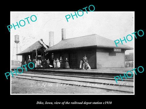 OLD LARGE HISTORIC PHOTO OF DIKE IOWA, THE RAILROAD DEPOT STATION c1910