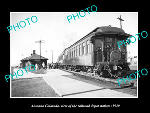 OLD LARGE HISTORIC PHOTO OF ANTONITO COLORADO, VIEW OF THE RAILROAD DEPOT c1940