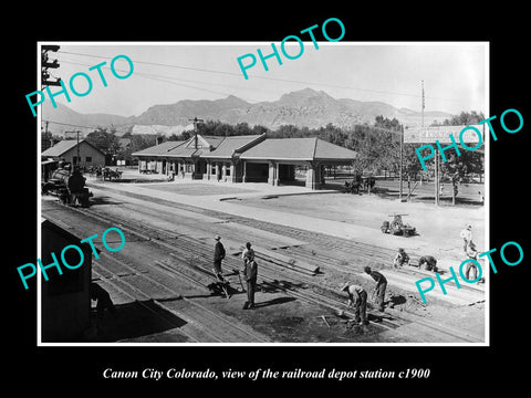 OLD LARGE HISTORIC PHOTO OF CANON CITY COLORADO, VIEW OF THE RAILROAD DEPOT 1900