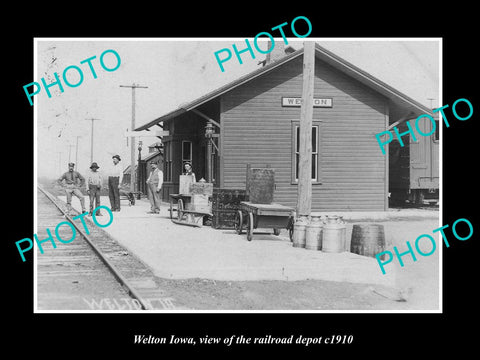 OLD LARGE HISTORIC PHOTO OF WELTON IOWA, THE RAILROAD DEPOT STATION c1910