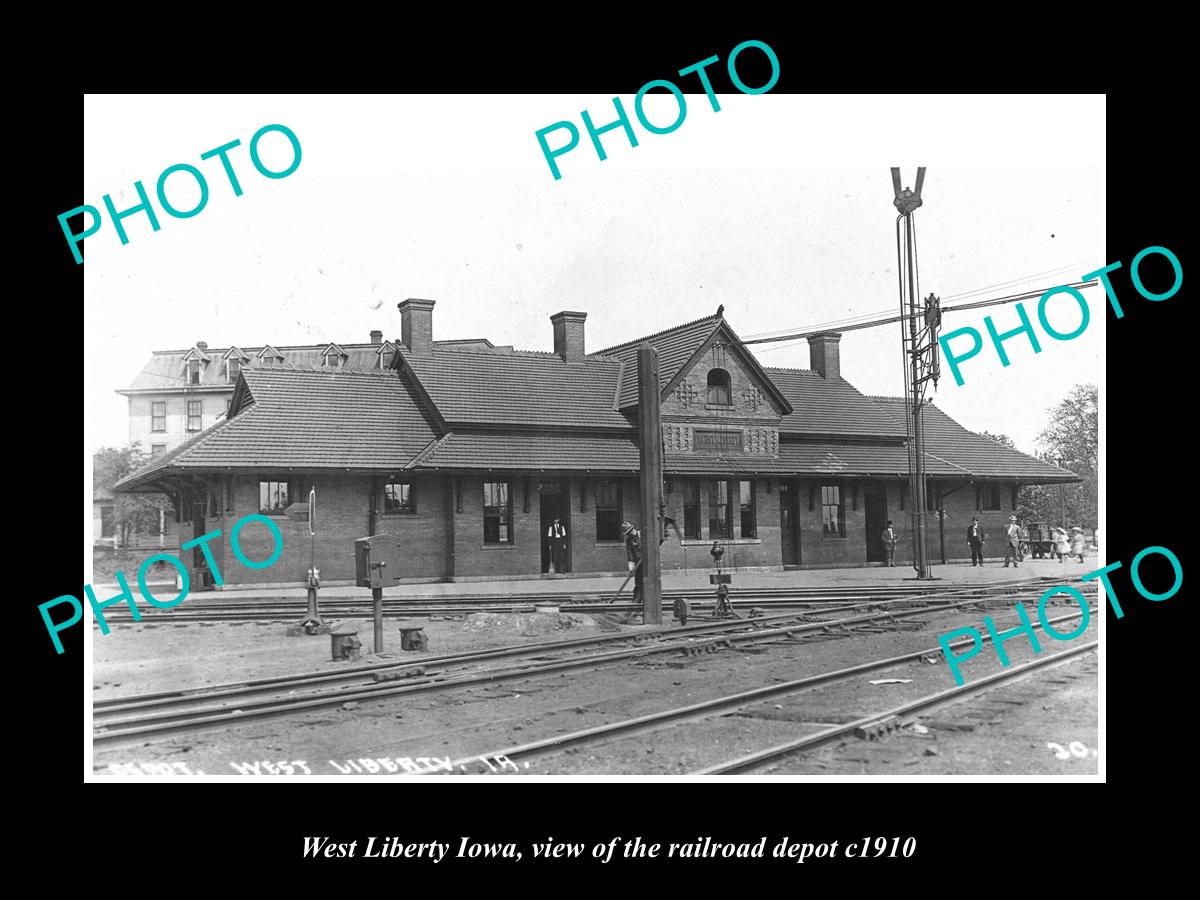 OLD LARGE HISTORIC PHOTO OF WEST LIBERTY IOWA, THE RAILROAD DEPOT STATION c1910