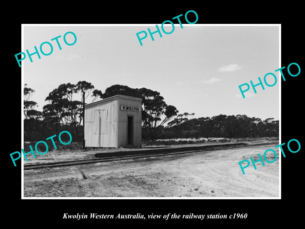 OLD LARGE HISTORIC PHOTO KWOLYIN WESTERN AUSTRALIAN, THE RAILWAY STATION c1960