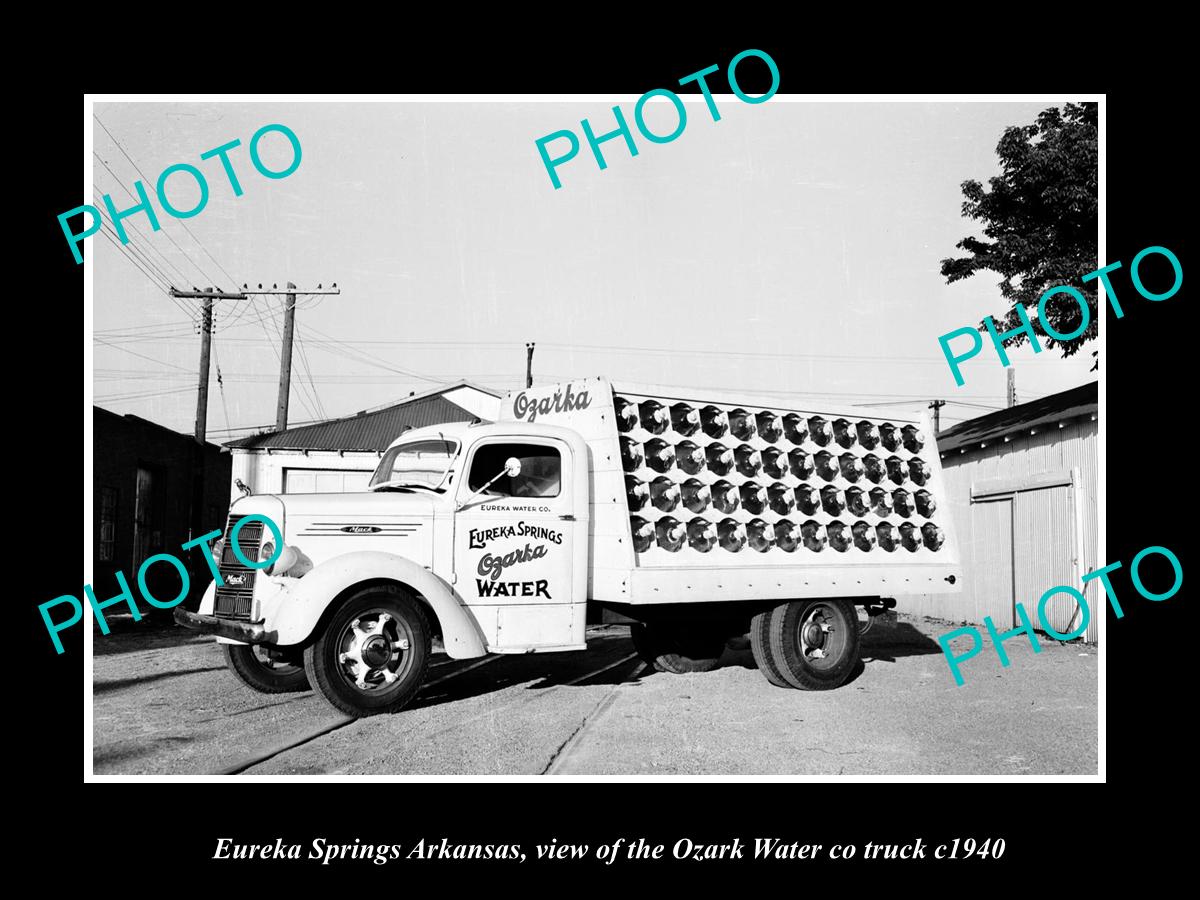 OLD LARGE HISTORIC PHOTO OF EUREKA SPRINGS ARKANSAS, THE OZARK WATER TRUCK c1940