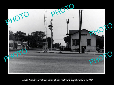 OLD LARGE HISTORIC PHOTO OF LATTA SOUTH CAROLINA, THE RAILROAD DEPOT c1960