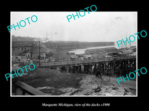 OLD LARGE HISTORIC PHOTO OF MARQUETTE MICHIGAN, VIEW OF THE DOCKS c1900