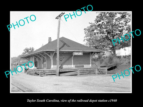 OLD LARGE HISTORIC PHOTO OF TAYLOR SOUTH CAROLINA, THE RAILROAD DEPOT c1940