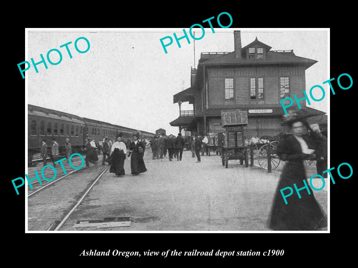 OLD LARGE HISTORIC PHOTO OF ASHLAND OREGON, VIEW OF THE RAILROAD DEPOT c1900