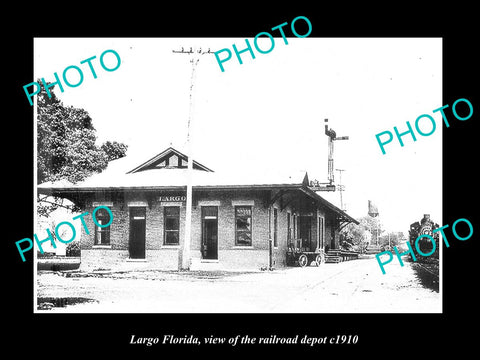 OLD LARGE HISTORIC PHOTO LARGO FLORIDA, THE RAILROAD DEPOT STATION c1910