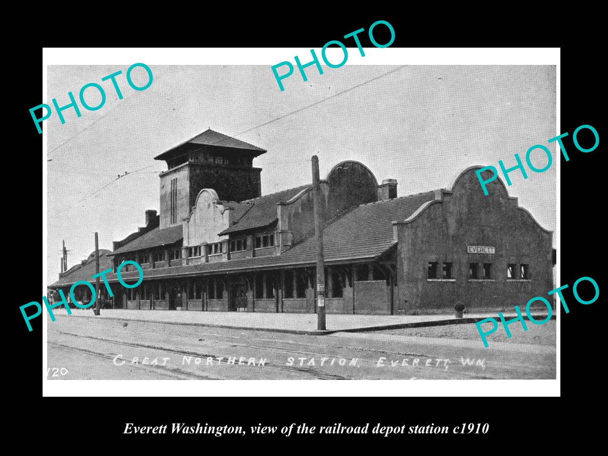 OLD LARGE HISTORIC PHOTO OF EVERETT WASHINGTON, VIEW OF THE RAILROAD DEPOT c1910