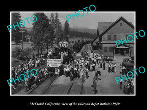 OLD LARGE HISTORIC PHOTO McCLOUD CALIFORNIA RAILROAD DEPOT STATION c1940