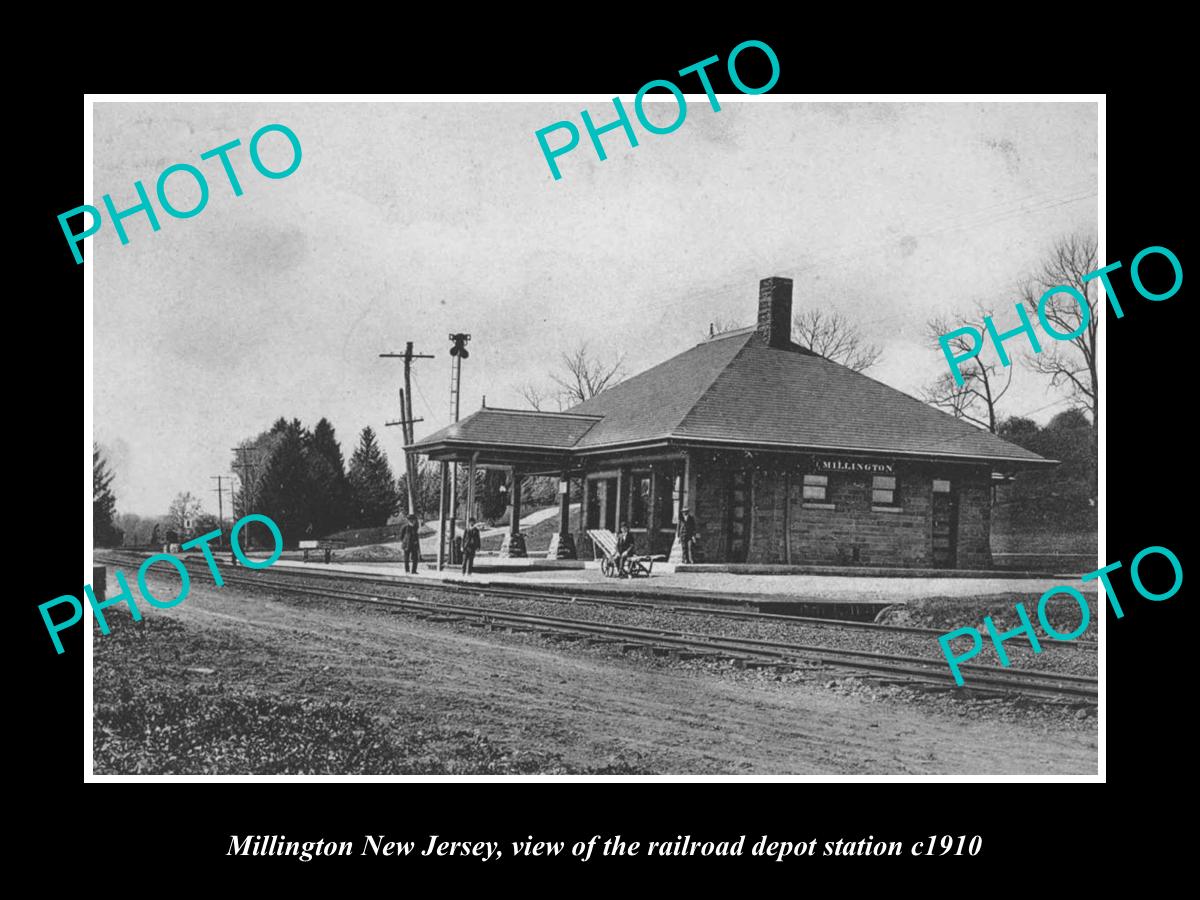 OLD LARGE HISTORIC PHOTO OF MILLINGTON NEW JERSEY, THE RAILROAD DEPOT c1910