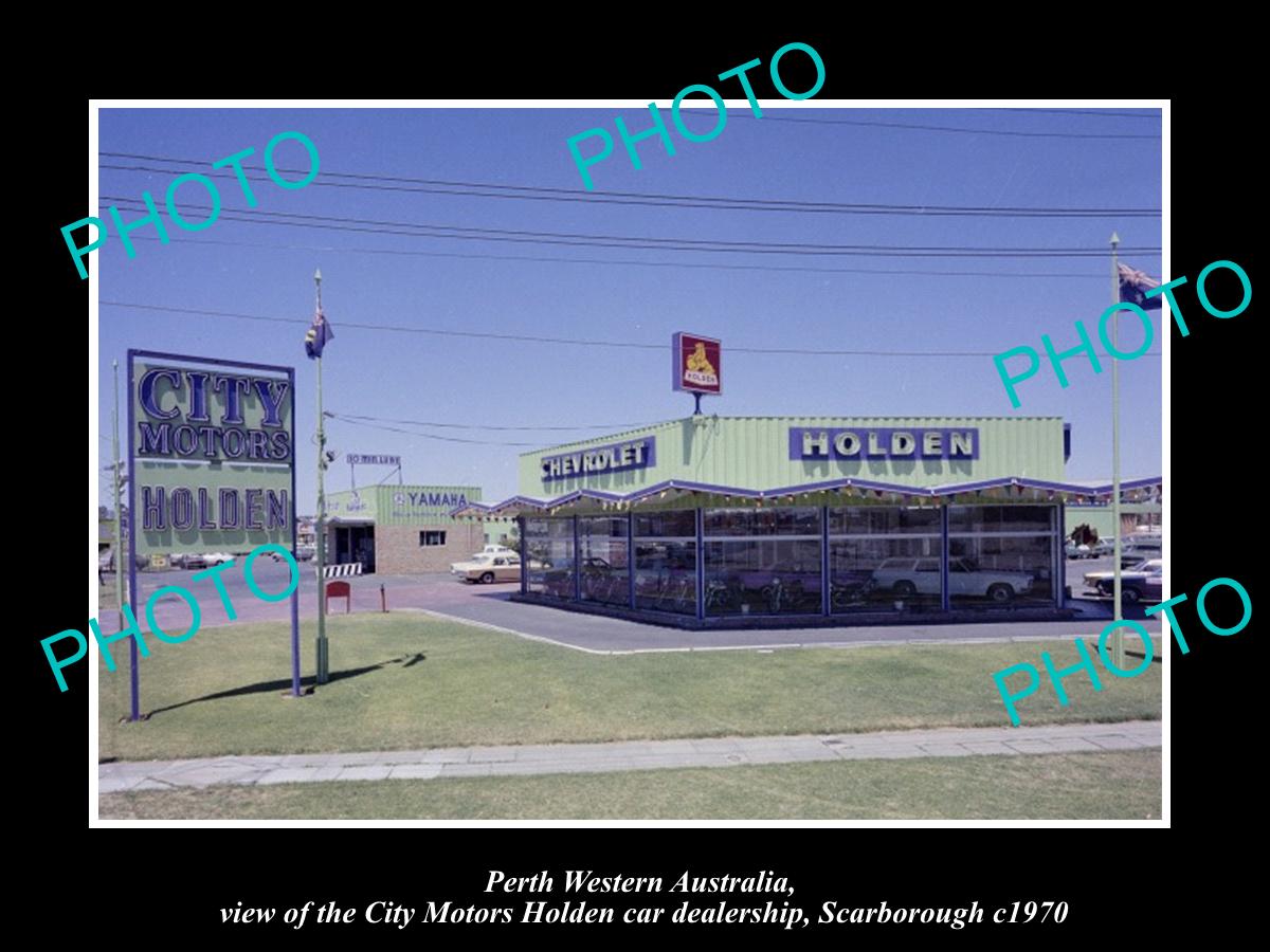 OLD LARGE HISTORIC PHOTO PERTH WESTERN AUSTRALIA, THE HOLDEN CAR DEALERSHIP 1970