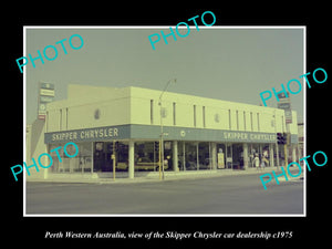 OLD LARGE HISTORIC PHOTO PERTH WESTERN AUSTRALIA, SKIPPER CHRYSLER DEALER c1975