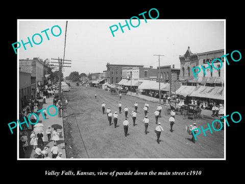 OLD LARGE HISTORIC PHOTO OF VALLEY FALLS KANSAS, PARADE ON MAIN STREET c1910