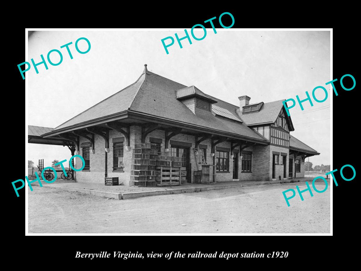 OLD LARGE HISTORIC PHOTO OF BERRYVILLE VIRGINIA, RAILROAD DEPOT STATION 1920 2