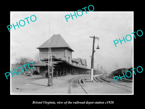 OLD LARGE HISTORIC PHOTO OF BRISTOL VIRGINIA, THE RAILROAD DEPOT STATION c1920 1