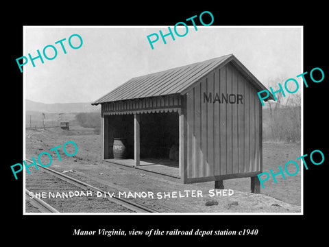 OLD LARGE HISTORIC PHOTO OF MANOR VIRGINIA, THE RAILROAD DEPOT STATION c1940