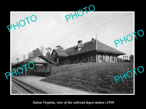 OLD LARGE HISTORIC PHOTO OF SALEM VIRGINIA, THE RAILROAD DEPOT STATION c1930