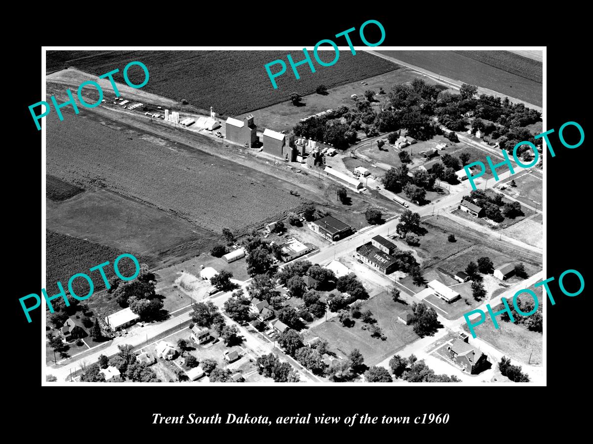 OLD LARGE HISTORIC PHOTO TRENT SOUTH DAKOTA, AERIAL VIEW OF THE TOWN c1960