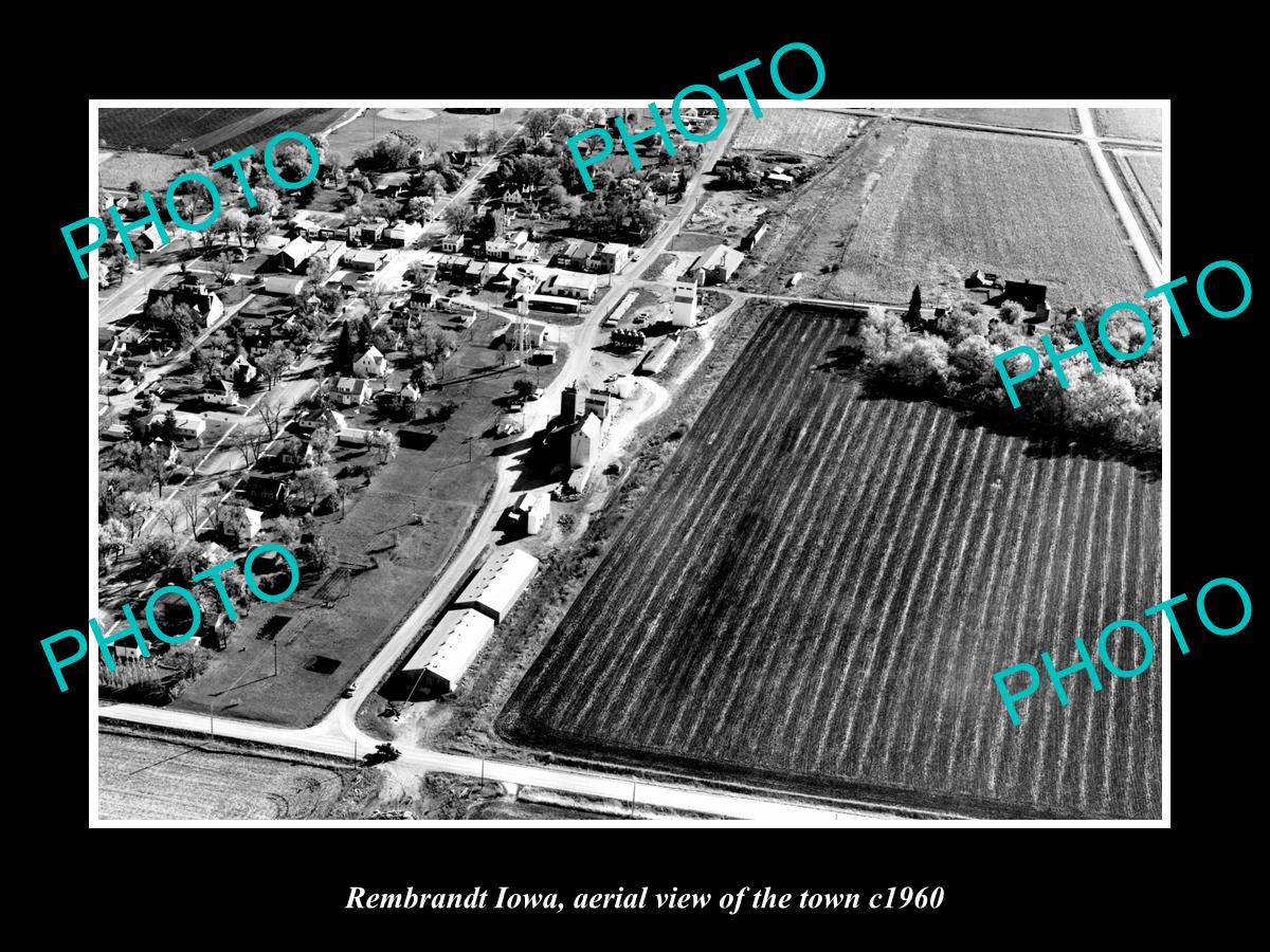 OLD LARGE HISTORIC PHOTO REMBRANDT IOWA, TOWN AERIAL VIEW c1960