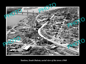 OLD LARGE HISTORIC PHOTO YANKTON SOUTH DAKOTA, TOWN AERIAL VIEW 1960