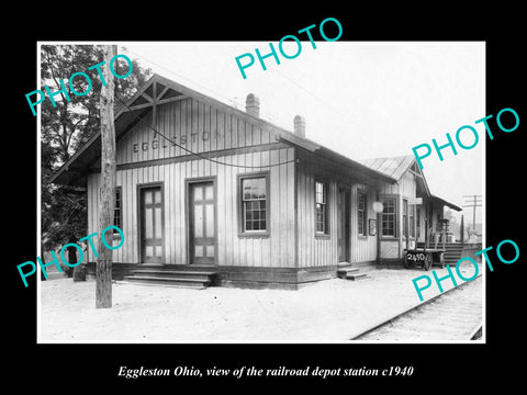 OLD LARGE HISTORIC PHOTO OF EGGLESTON OHIO, THE RAILROAD DEPOT STATION c1940