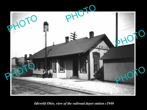 OLD LARGE HISTORIC PHOTO OF IDLEWILD OHIO, THE RAILROAD DEPOT STATION c1940 2
