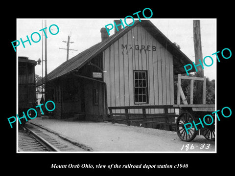 OLD LARGE HISTORIC PHOTO OF MOUNT OREB OHIO, THE RAILROAD DEPOT STATION c1940