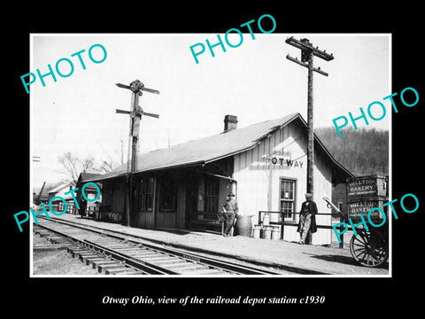 OLD LARGE HISTORIC PHOTO OF OTWAY OHIO, THE RAILROAD DEPOT STATION c1930