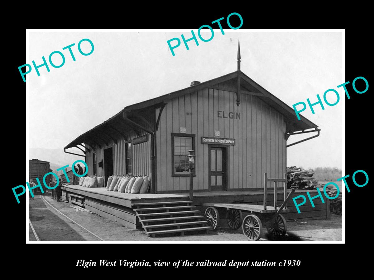 OLD LARGE HISTORIC PHOTO OF ELGIN WEST VIRGINIA, THE RAILROAD STATION c1930