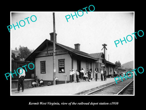 OLD LARGE HISTORIC PHOTO OF KERMIT WEST VIRGINIA, THE RAILROAD STATION c1930