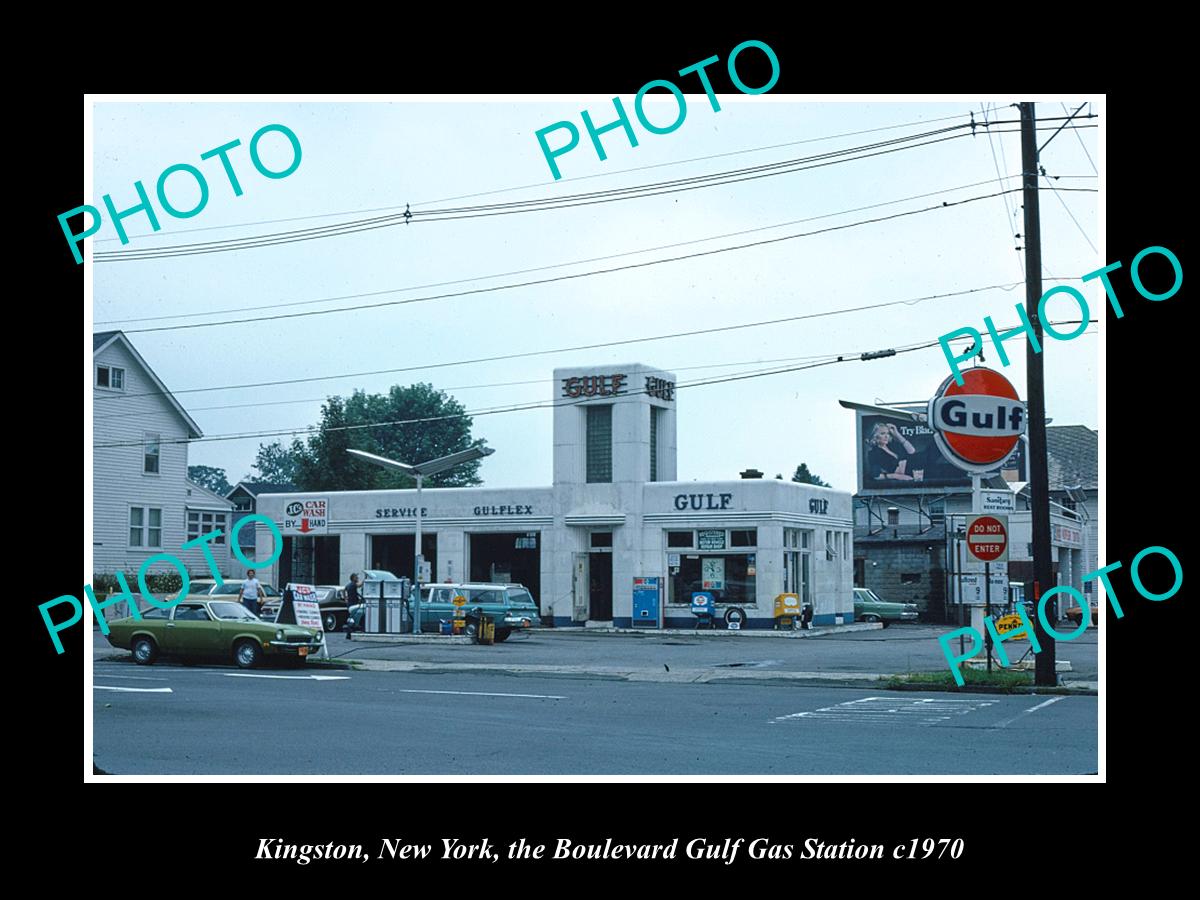 OLD LARGE HISTORIC PHOTO KINGSTON NEW YORK, THE GULF OIL GAS STATION c1970