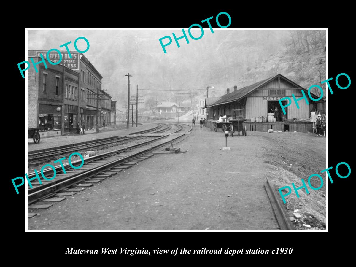 OLD LARGE HISTORIC PHOTO OF MATEWAN WEST VIRGINIA, THE RAILROAD STATION c1930 2