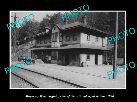 OLD LARGE HISTORIC PHOTO OF MAYBEURY WEST VIRGINIA, THE RAILROAD STATION c1930