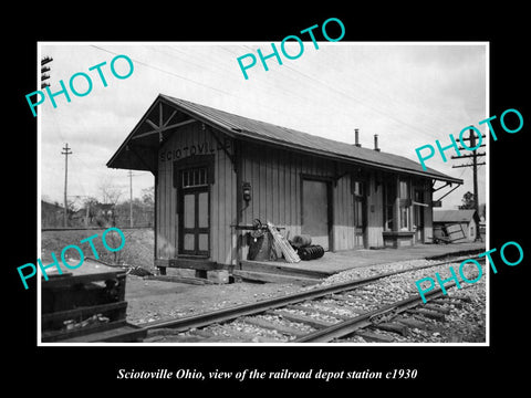 OLD LARGE HISTORIC PHOTO OF SCIOTOVILLE OHIO, THE RAILROAD DEPOT STATION c1930