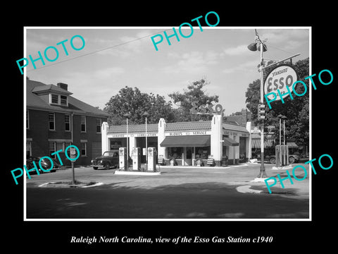 OLD LARGE HISTORIC PHOTO RALEIGH NORTH CAROLINA, THE ESSO GAS STATION c1940