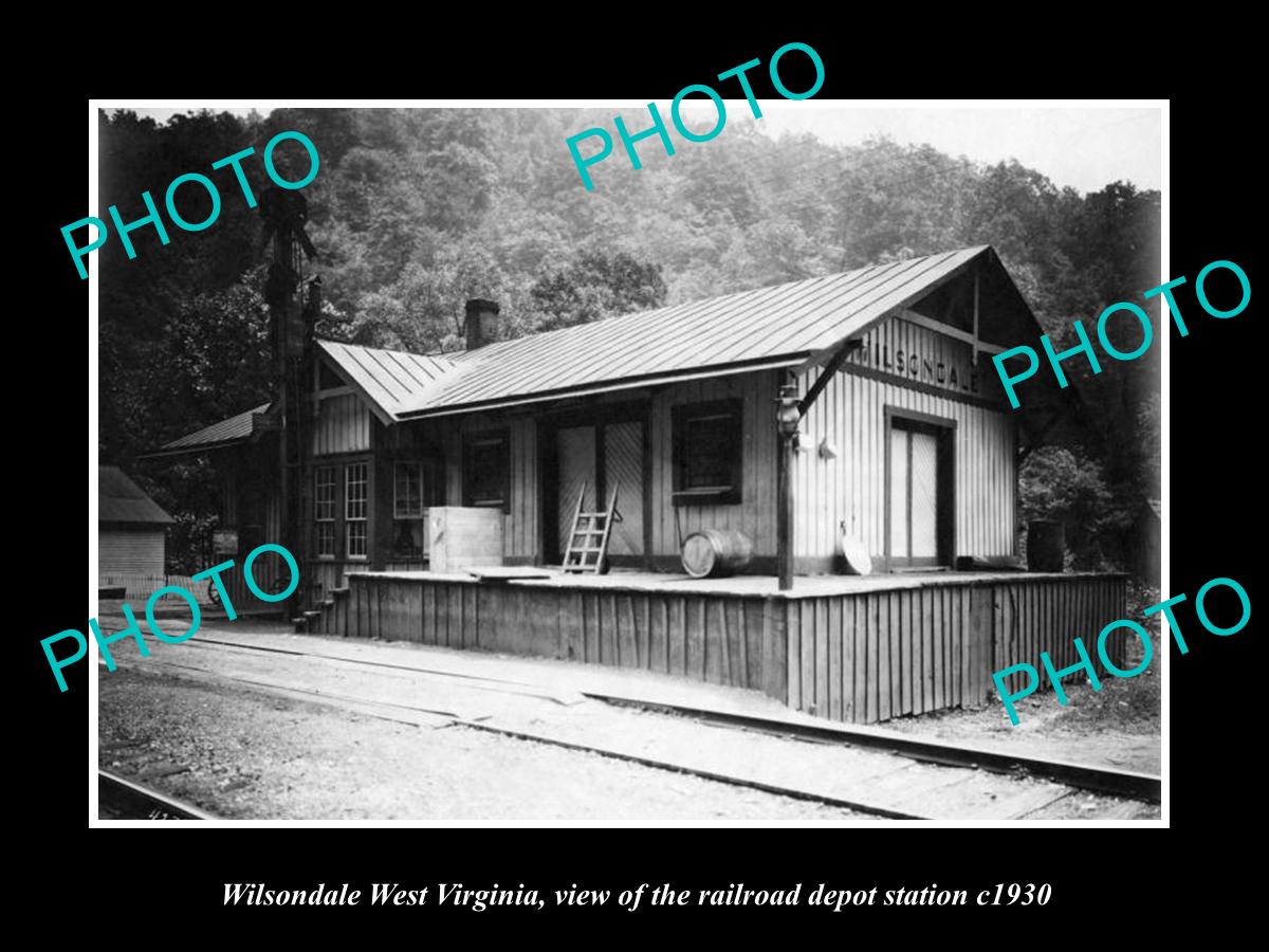 OLD LARGE HISTORIC PHOTO OF WILSONDALE WEST VIRGINIA, THE RAILROAD STATION c1930