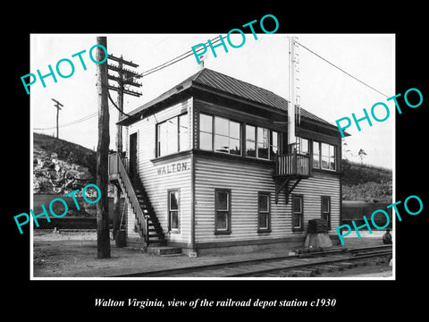 OLD LARGE HISTORIC PHOTO OF WALTON VIRGINIA, THE RAILROAD DEPOT STATION 1930